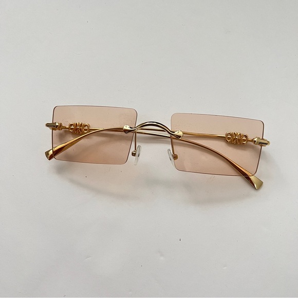 Y2K Peach Gold Square Rimless Sunglasses with generic case included - Picture 9 of 10